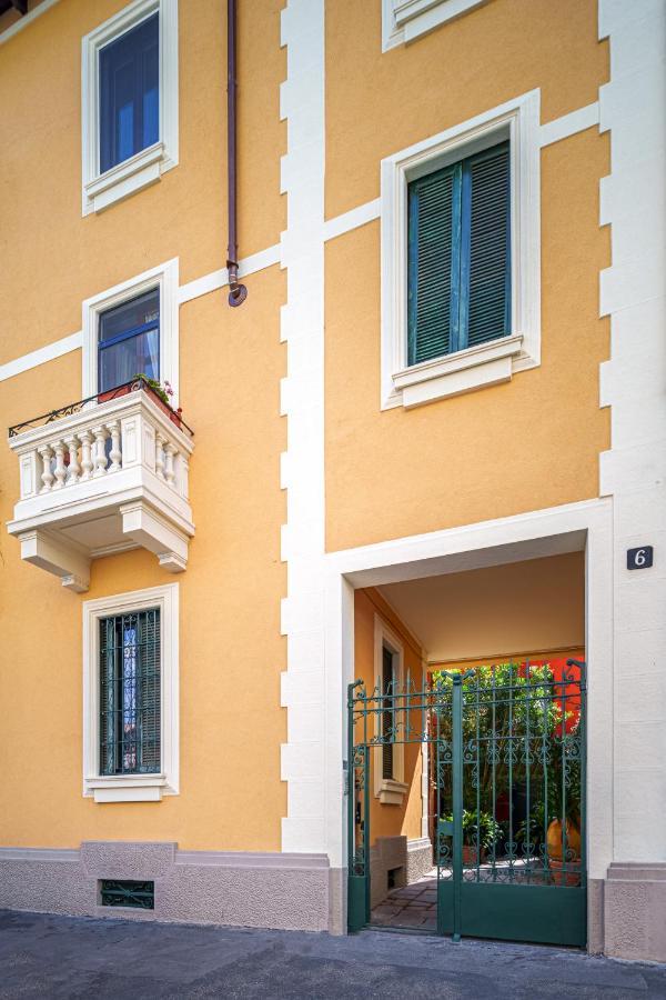 Accomodo Mib13 Bivano Navigli ミラノ エクステリア 写真